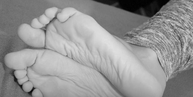 Healthy feet after spinal extraction